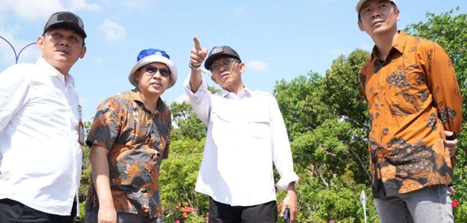Hari Pertama Kerja, Amsakar Achmad Tinjau Sejumlah Proyek Pembangunan
