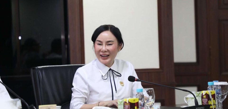 Cegah Liarnya Kenaikan Harga BBM di Batam, Li Claudia Chandra Konsolidasikan Pelaku Usaha, Pertamina, dan PLN